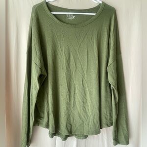 Time and Tru Olive Long Sleeve Top